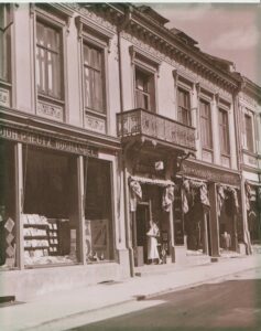 Her var butikken før 1941 Bilde: privat